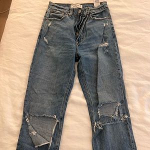 Abercrombie ultra high rise ankle straight jeans - 26 reg